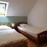 Haus 9 Ferienpark, Wlan, Kostenfreier Parkplatz, Grillen Auf Der Terrasse Schoene Familienzeit! Holiday home Nieheim