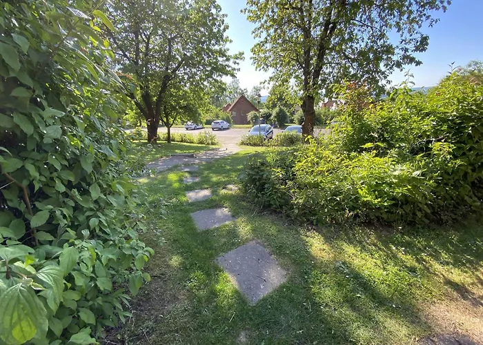 9 * Nieheim