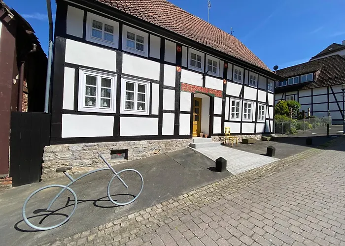 9 * Nieheim